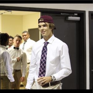 Meet your Posher, Avery